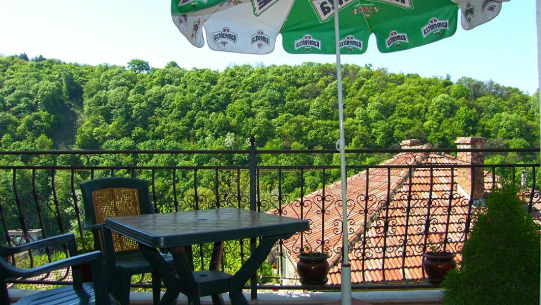 Family Hotel Silvestar Veliko Tărnovo Esterno foto